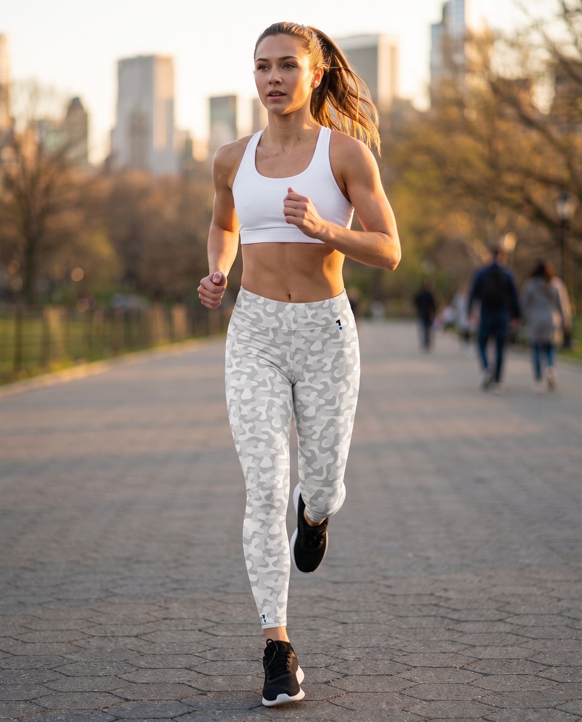 Woman wearing Base1 Just Flow leggings outdoors